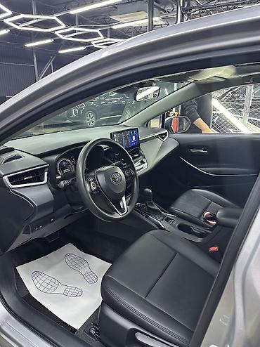 mazda 8: Toyota Corolla: 2023 г., 1.8 л, Вариатор, Гибрид, Седан — 10