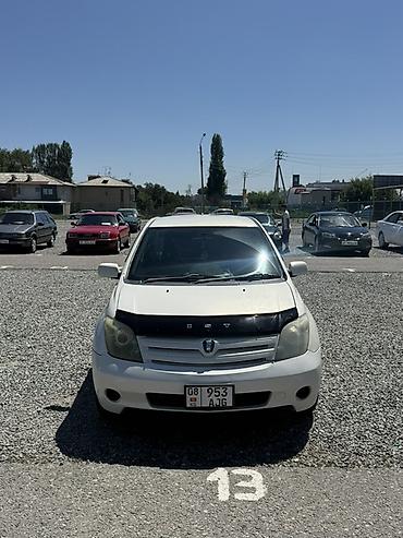рул: Toyota Ist: 2002 г., 1.5 л, Автомат, Бензин, Хетчбек — 1