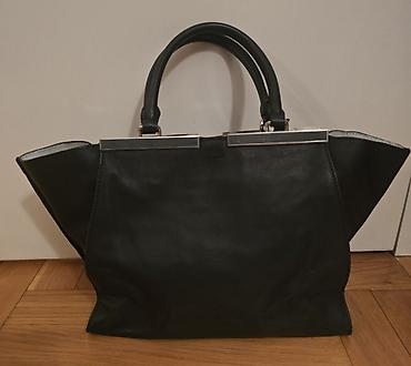 Torbe: Fendi 3Jours kožna torba. Ovaj model je evolucija klasične 2Jours — 2