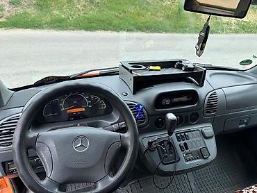 50 000: Эвакуатор, Mercedes-Benz, 2007 г., Ломаная — 8