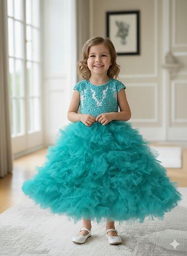 Платья: Детское платье, Б/у — 4