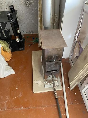 qapi dekoru: Metaldan hazırlanmış odun sobası - Korpus: qalın metal, kompakt — 2