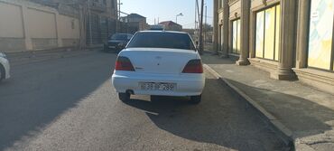 Daewoo: Daewoo Nexia: 1.5 l | 1997 il Sedan — 3