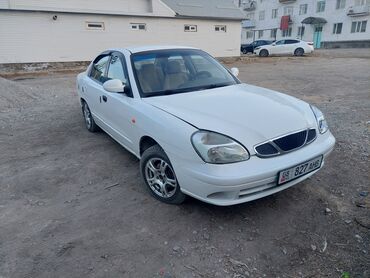 Daewoo: Daewoo Nubira: 1999 г., 1.5 л, Механика, Бензин, Седан