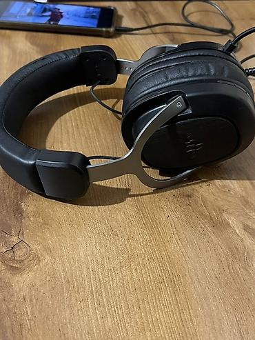 Наушники: Игровые наушники ASUS TUF Gaming
разъём 3.5 мм mini‑jack
Мкр тунгуч — 4