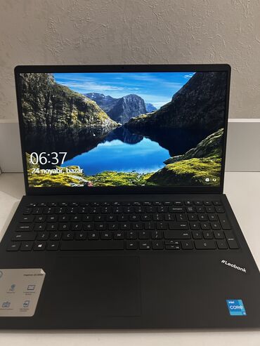 noutbuklar qiymetleri: İşlənmiş Dell Inspiron, 15.6 ", Intel Core i3, 512 GB, Ünvandan götürmə, Ödənişli çatdırılma