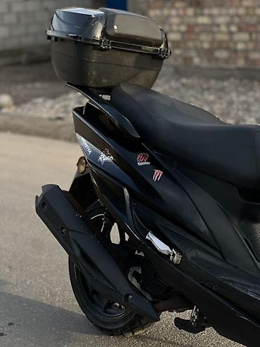 Скутеры: Тип скутера 150 куб. см, Бензин, Б/у — 7