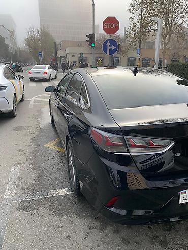 Hyundai: Hyundai Sonata sedan - Korpus rəngi: qara, xrom detallı iri ön — 14
