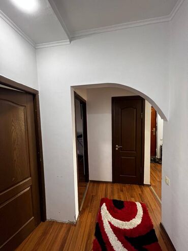 3 комнатная квартира продажа: 3 комнаты, 62 м², 106 серия, 6 этаж, Старый ремонт