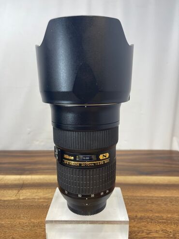 фот: Объектив Nikon AF-S Nikkor 24-70mm f/2.8G ED UV-фильтр в подарок