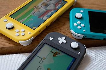 nintendo switch 2 цена: Nintendo Switch Lite черный, желтый и розовый, есть чипованные и не — 1