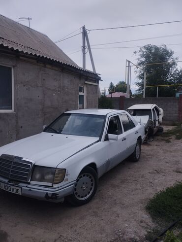 авто симулятор: Mercedes-Benz W124: 1986 г., 2 л, Механика, Дизель, Седан