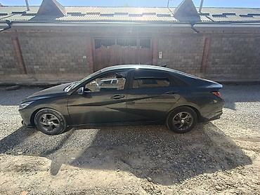cdi 2 2: Hyundai Elantra (седан), темно‑серый/черный цвет кузова. Современный — 3