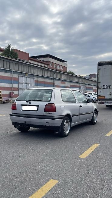golf b4: Volkswagen Golf: 1992 г., Механика, Хэтчбэк — 7