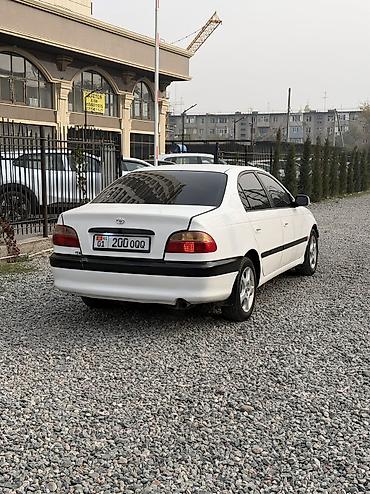 mitsubishi space star: Toyota Avensis: 1998 г., 2 л, Механика, Газ, Седан — 3