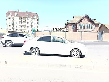 Транспорт: Toyota Avensis: 2005 г., Механика, Седан — 1