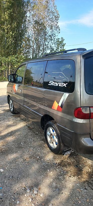 хюндай грандер: Hyundai Starex: 1998 г., Минивэн — 5