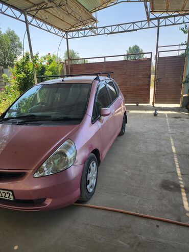 бу авто в рассрочку без первоначального взноса: Honda Fit: 2002 г., 1.3 л, Вариатор, Бензин, Хэтчбэк