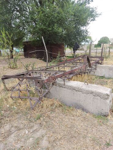 Тракторы МТЗ (Беларус): Трактор колесный с кабиной + прицепной пресс-подборщик для тюковки — 9