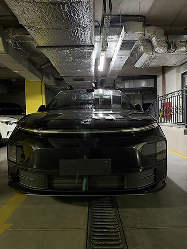 Lixiang L6: 2025 г., 1.5 л, Автомат, Электромобиль, Кроссовер