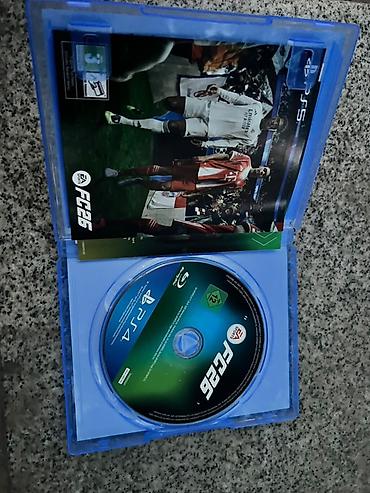 Видеоигры: EA Sports FC 26 — версия для PlayStation 4 (диск Blu‑ray в фирменном — 2