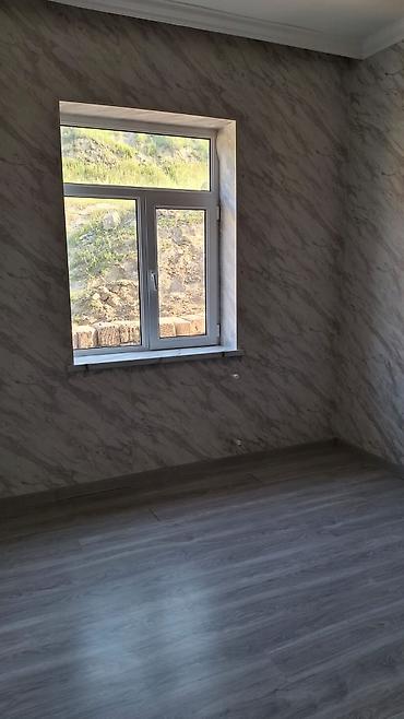 goycayda evler: Sənəd çıxarış 3 otaq 1 mətbəx hamam sanuzel. həyət 25 metrənin 4 — 8