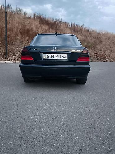 Mercedes-Benz: Mercedes-Benz C 240: 2.4 l | 1999 il Sedan — 3