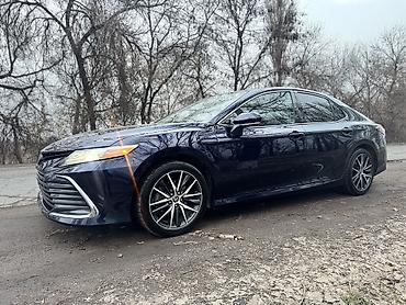 Продажа авто: Toyota Camry: 2021 г., 2.5 л, Автомат, Гибрид, Седан — 5
