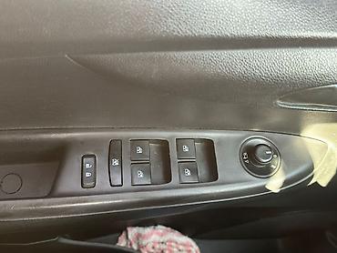 Chevrolet: Chevrolet Spark: 2016 г., 1 л — 9