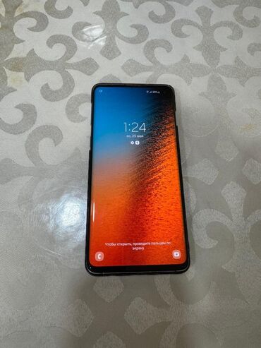 смартфон blackberry z10: Samsung Galaxy S10, Б/у, 128 ГБ, цвет - Черный, 2 SIM