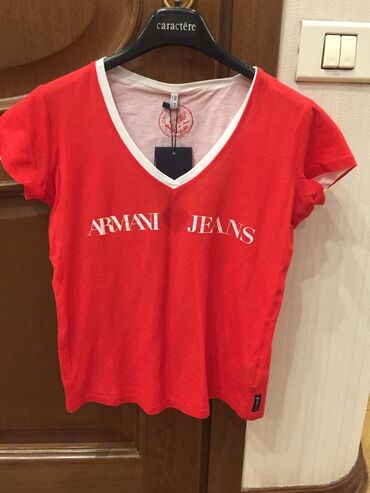 Futbolka və maykalar: Original armani kofta,xs razmer,yenidir,etiketkasi ustunde.Hediyye de -da lalafo.az — 2 Futbolka və maykalar: Original armani kofta,xs razmer,yenidir,etiketkasi ustunde.Hediyye de — 2