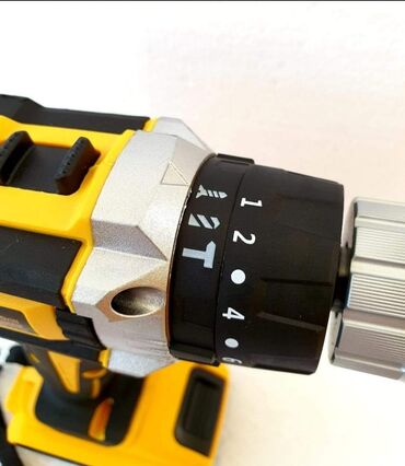 Akumulatorske bušilice: Prodajem novu i kvalitetnu aku bušilica (šrafilica) DEWALT sa čekićem — 4