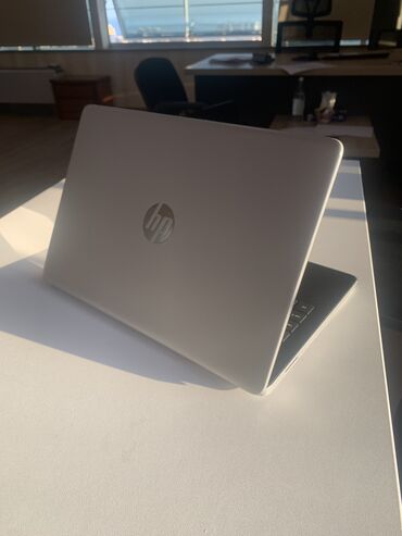 oyun kamputeri: İşlənmiş HP 14 ", Intel Core i5, 256 GB