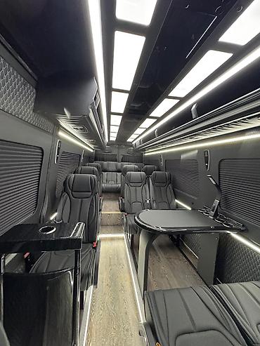 Пассажирский бус на заказ: Mercedes-Benz Sprinter — Ваш идеальный выбор для деловых встреч и — 8