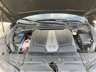 tesla model 3: 📢Əziz dostlar salam. Şəxsi avtomobilimi satıram 🔹🌍Şəhər : Bakı — 9
