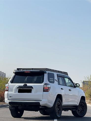 Toyota: Toyota 4Runner: 2020 г., 4 л, Автомат, Бензин, Внедорожник — 6