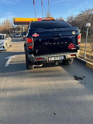 компоненты: Ssangyong Rexton: 2018 г., 2.2 л, Типтроник, Дизель, Внедорожник — 7