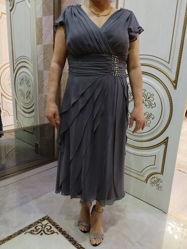 Ziyafət donları: Zərif tünd-boz rəngli ziyafət/gecə paltarı - Uzunluq: midiyə yaxın — 1