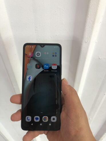 сотовый телефоны: Redmi, Redmi A3, Колдонулган, 128 ГБ, түсү - Кара, 2 SIM