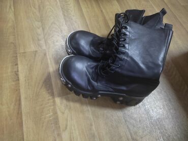 Ботинки: Мужские ботинки, 43, Balenciaga, Б/у, цвет - Черный, Платная доставка — 8