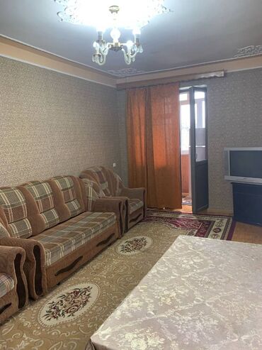 bine qesebesinde kiraye ev: Avtovagzal metrosuna yaxin bina evi 5i4 1otaq 2 duzelme kiraye