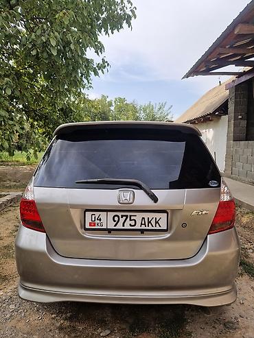 rd 1: Honda Fit: 2003 г., 1.3 л, Вариатор, Бензин, Хэтчбэк — 5