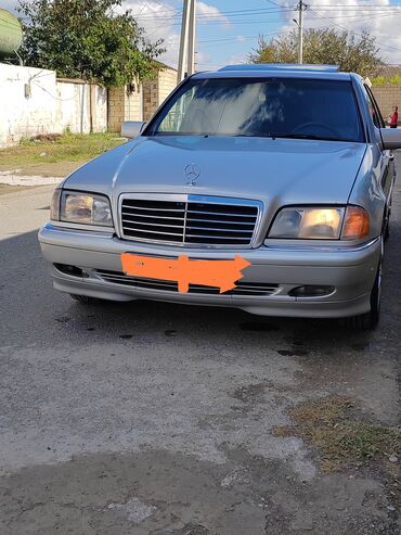 bolt maşınları: Mercedes-Benz 230: 2.3 l | 1999 il Sedan