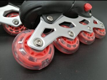 Roleri i rolšue: Cena 3490 din Roleri sa Silikonskim svetlećim tockovima U brojevima na lalafo.rs — 9 Roleri i rolšue: Cena 3490 din Roleri sa Silikonskim svetlećim tockovima U brojevima — 9