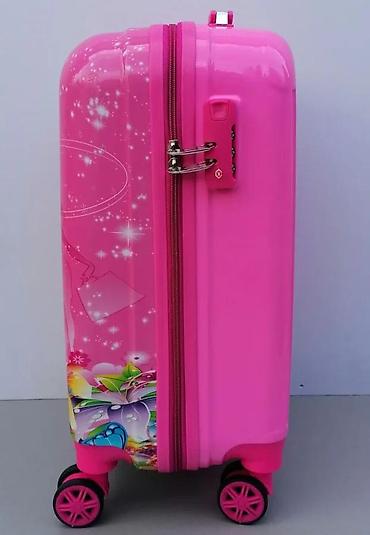 Rančevi, torbe i koferi: Dečiji kofer i ranac sa Barbie motivom – set za putovanja - Dizajn — 18