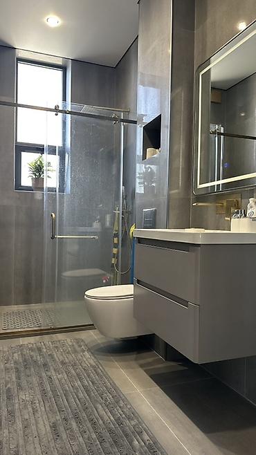 Продажа коттеджей и домов: 6 комнат и более, 412 м², 45 соток, Бишкек, ул. Матросова Собственник — 33
