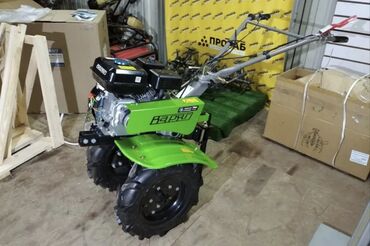 Дизельные мотоблоки: Мотоблок с бензиновым двигателем, предназначенный для обработки — 28