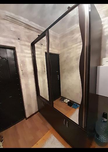 Digər dolablar: Karidor şkafı satılır
en - 60
uz - 150
h - 220
qiyməti 250 — 4