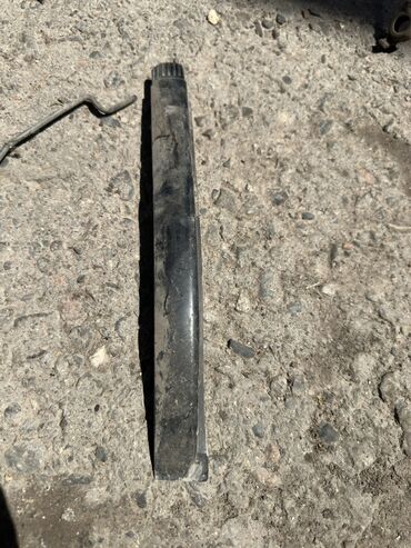 Другие автозапчасти: Продается запчасти на Ниссан Патфайндер Раздатка Передний кардан — 23