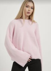 kiqurum qadın pijamaları: Zərif açıq çəhrayı rəngdə oversize sviter - Yumşaq, tüklü teksturaya